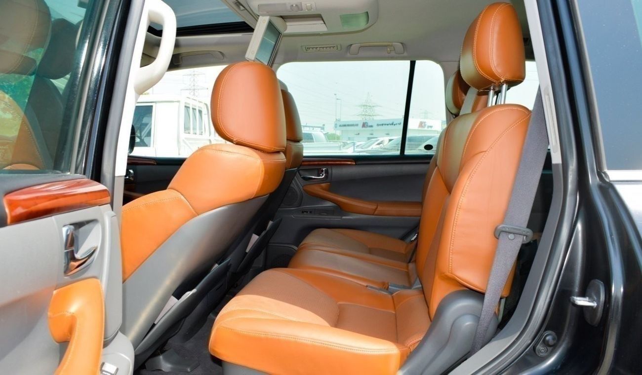 لكزس LX 570 Right hand drive petrol 5.7 V8 petrol Auto facelifted to 2021 TRD design imported no accidents full