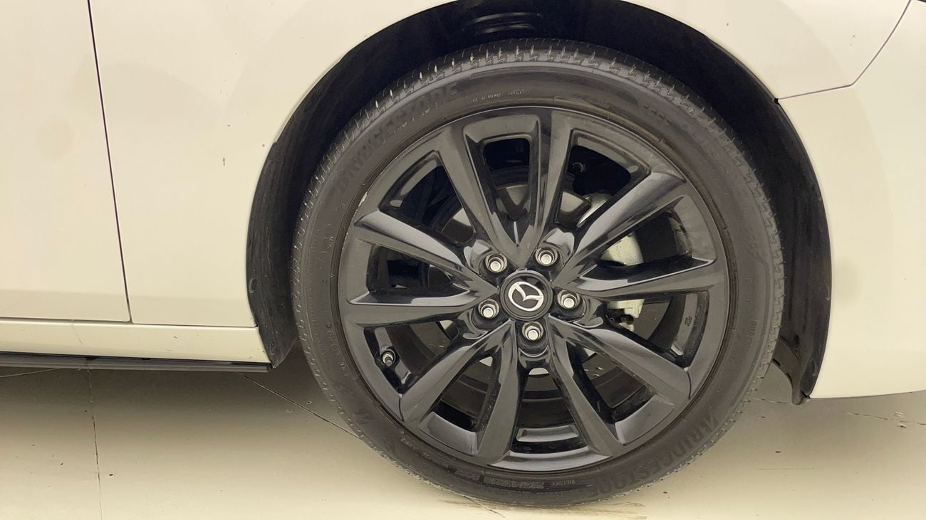 مازدا 3 INTENSE 2 | بدون دفعة مقدمة | اختبار القيادة في المنزل