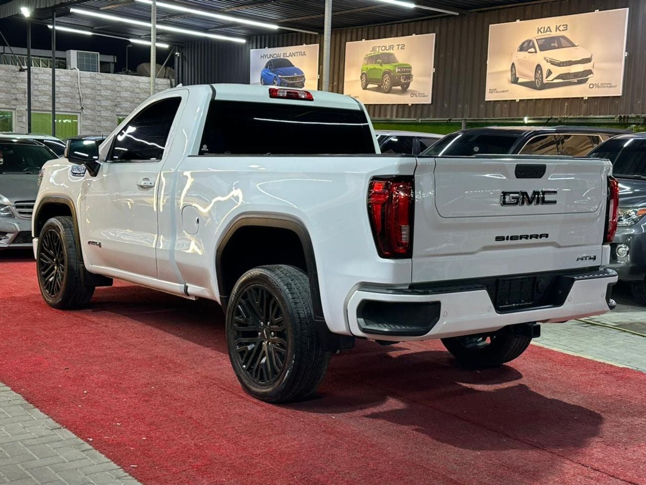 جي أم سي سييرا 1500 REG/CAB AT4 LS