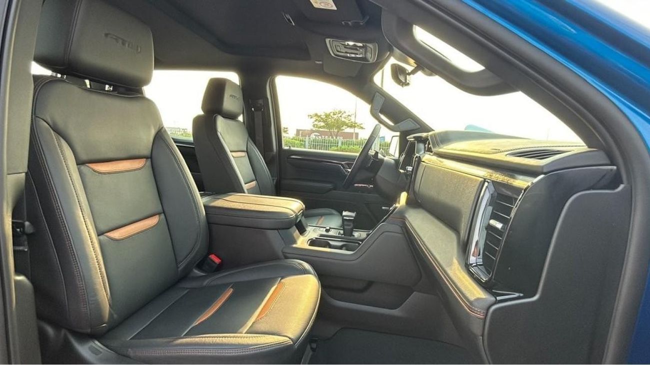 GMC Sierra AT4 6.2L V8 GCC AGENCY WARRANTY TILL DEC 2026