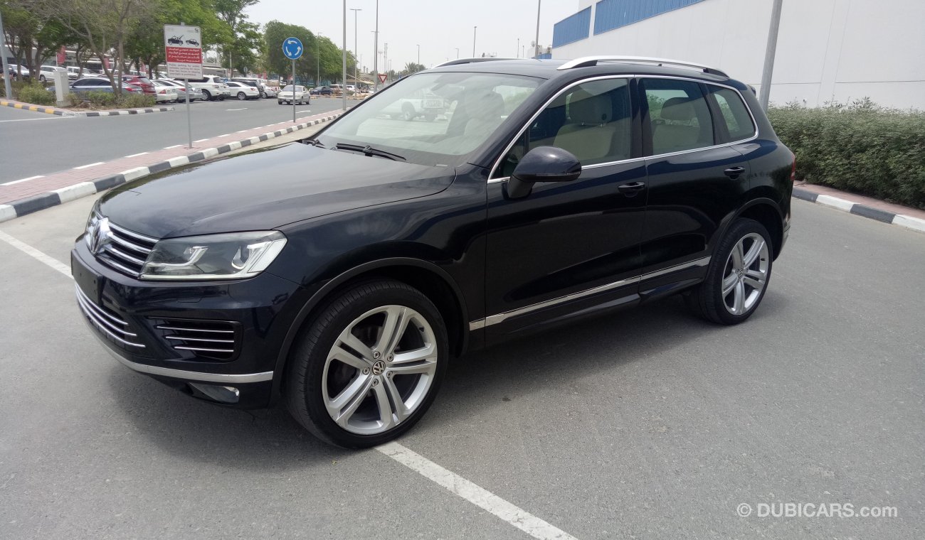 Volkswagen Touareg R-LINE BLUE-MOTION