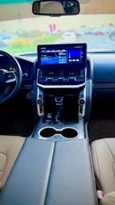 تويوتا لاند كروزر 2015 FACELIFTED 2025 WITH INTERIOR AND EXTERIOR FULL OPTION V6 GCC SPECIFICATION