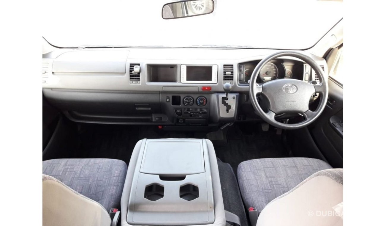 تويوتا هاياس Hiace Commuter RIGHT HAND DRIVE  (Stock no PM 182 )