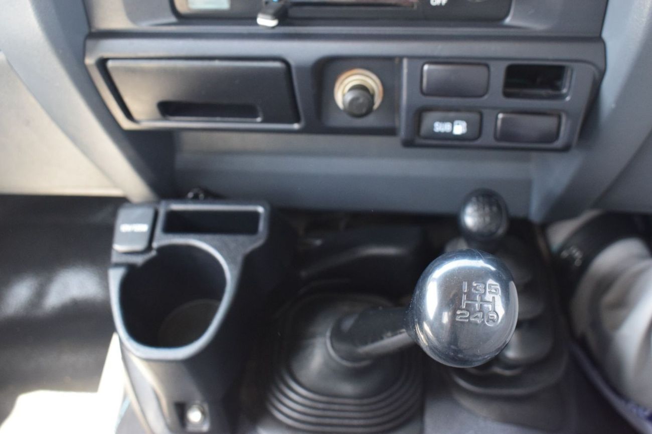 Toyota Land Cruiser Pick Up PICKUP DLX 4.5L