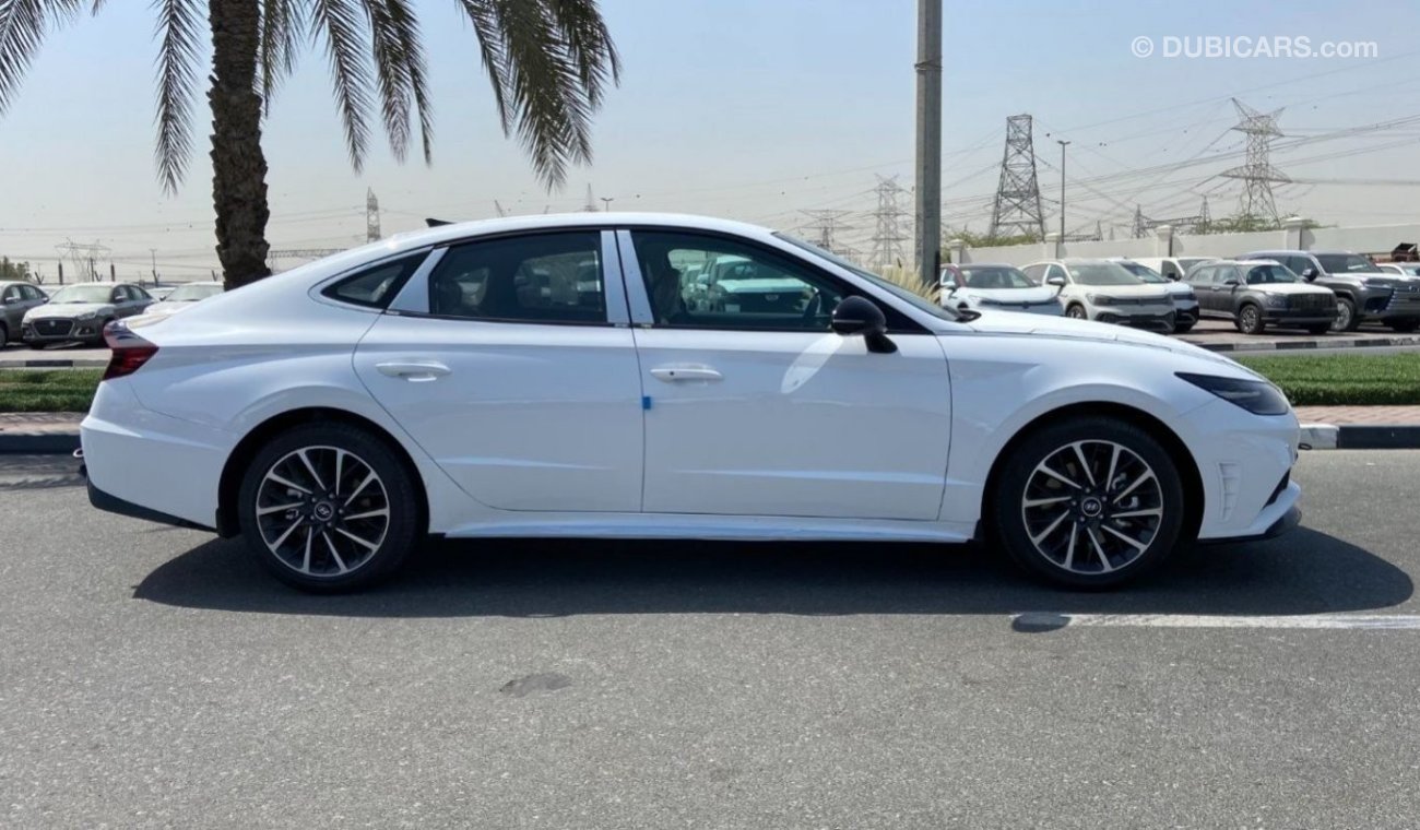 هيونداي سوناتا HYUNDAI SONATA / GLS FULL OPTION / 2.5L / V4 / 2023 MODEL / GCC SPECS