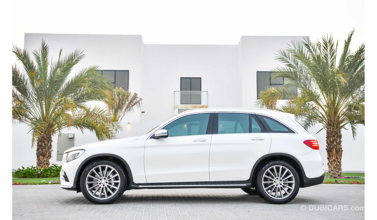 مرسيدس بنز GLC 300 AMG - Full Service History! - Excellent Condition Inside & Out! - Only 2,918 PM!