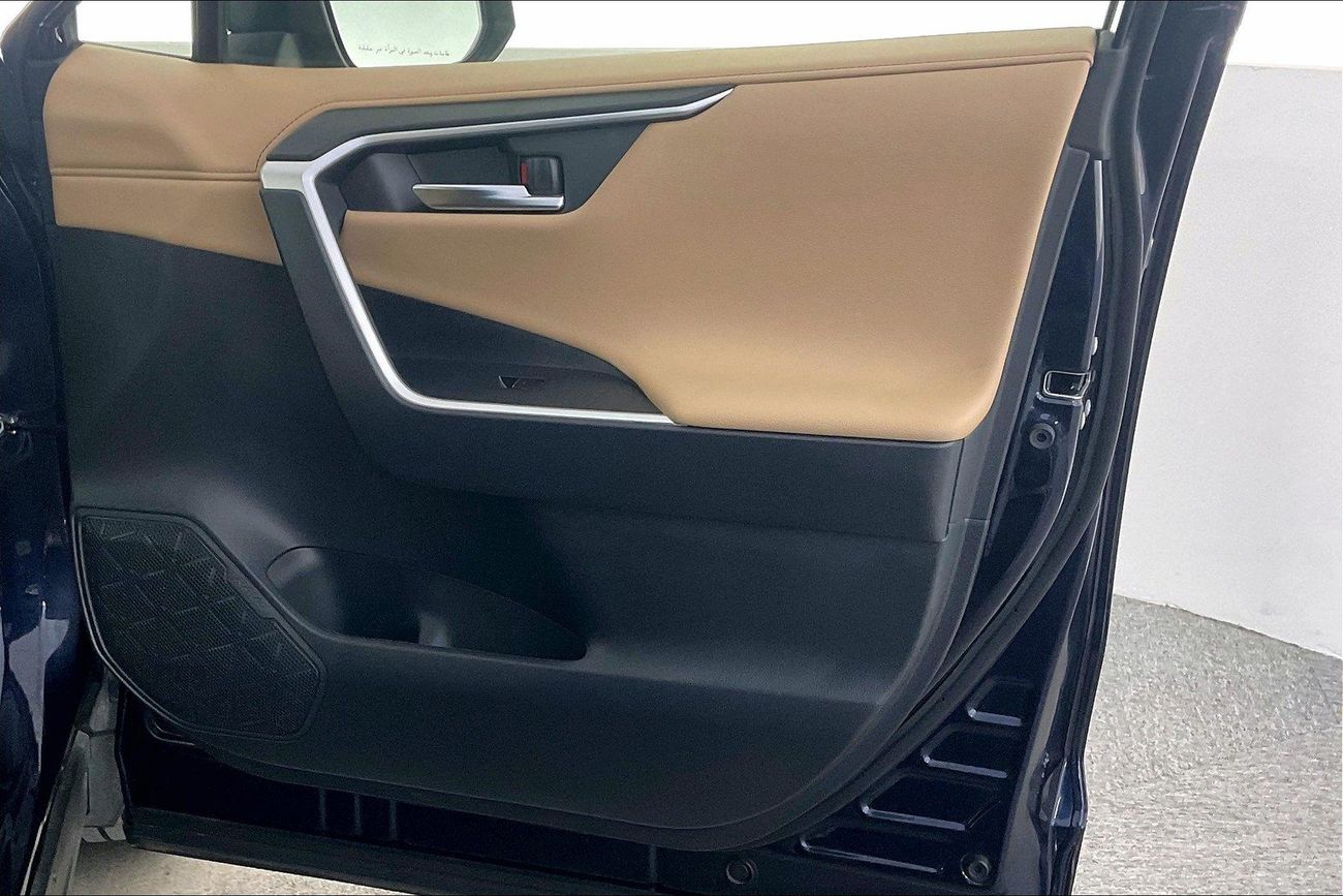 تويوتا راف ٤ VXR HEV | شامل الضمان | 0 ﺪﻔﻋﺓ ﺃﻮﻟﻯ