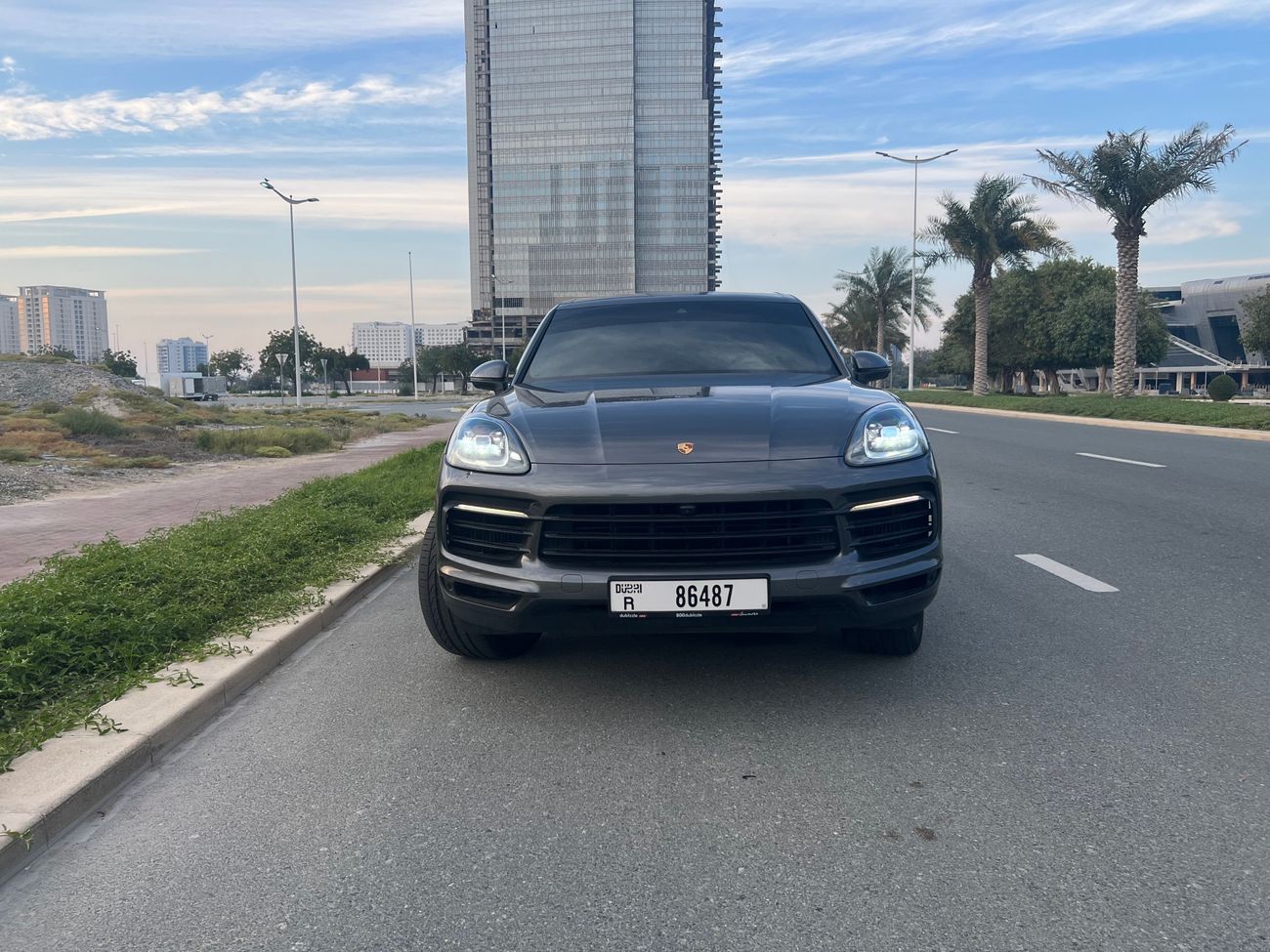 Porsche Cayenne standard.