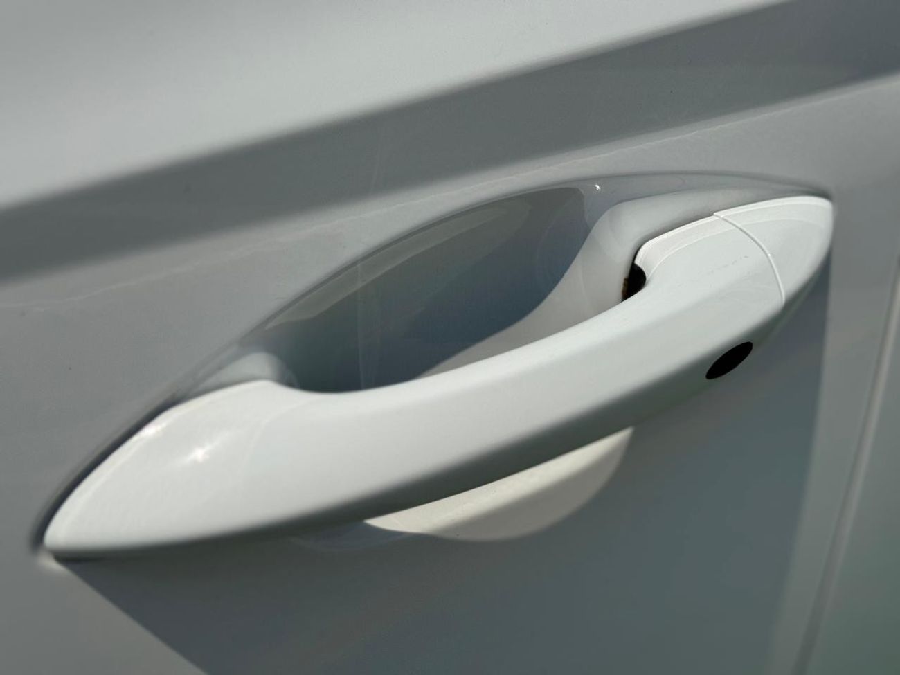 هيونداي توسون HYUNDAI TUCSON 1.6T - 2025 MODEL - WHITE COLOR