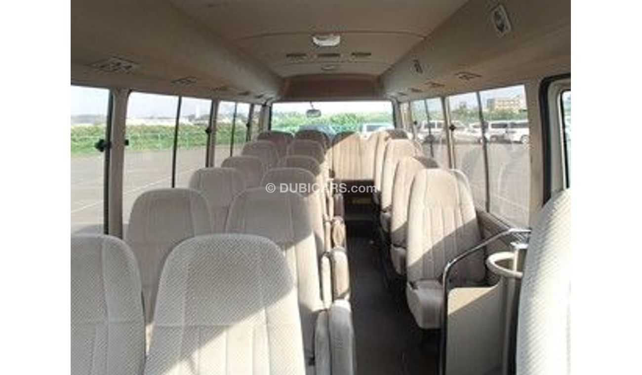 Toyota Coaster 2000