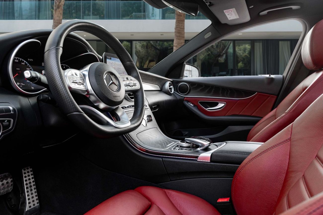 مرسيدس بنز C 200 C200 | 2,370 P.M | 0% Downpayment | IMMACULATE!