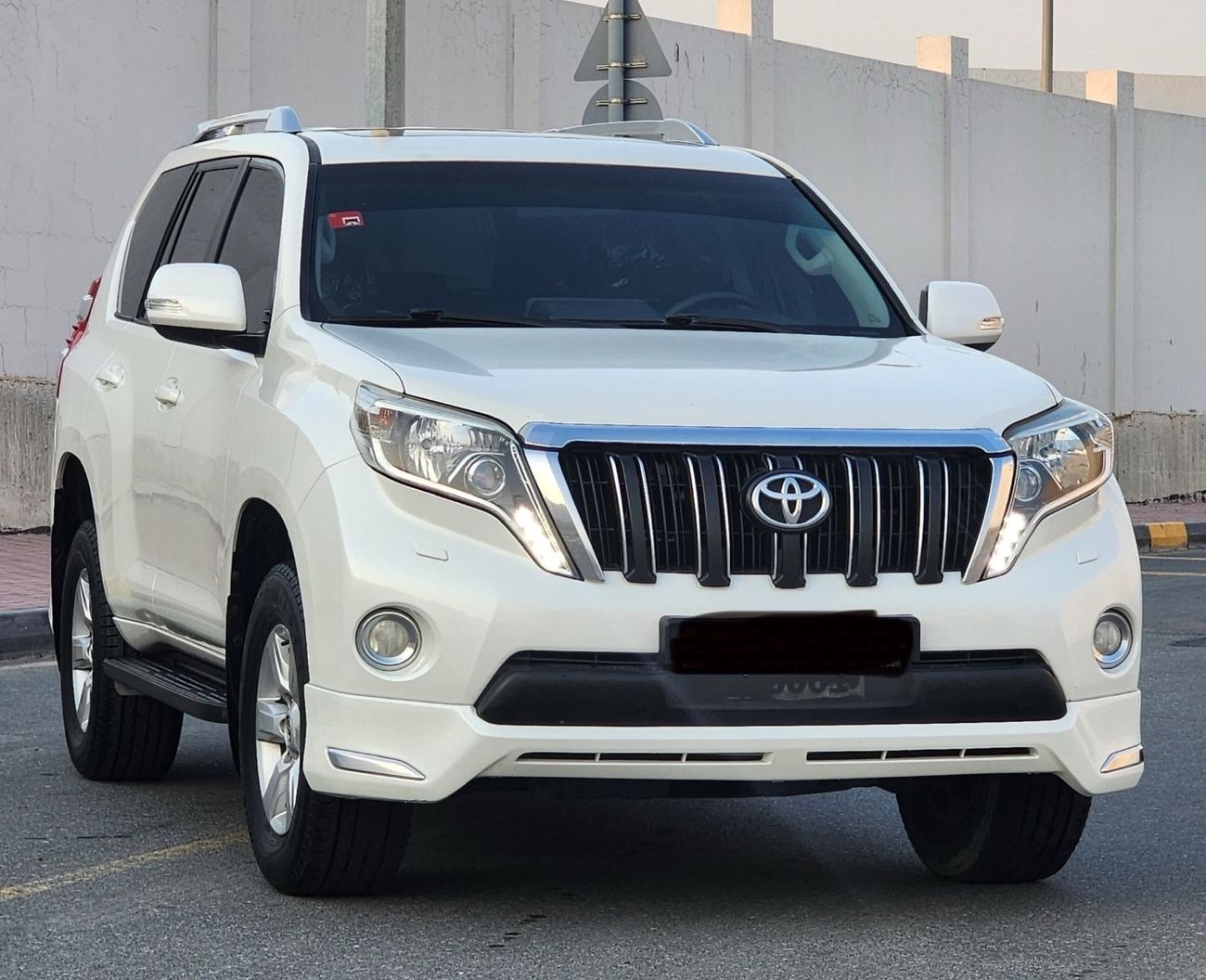 تويوتا برادو 2014 VXR LHD Petrol Engine Full Option Very clean condition