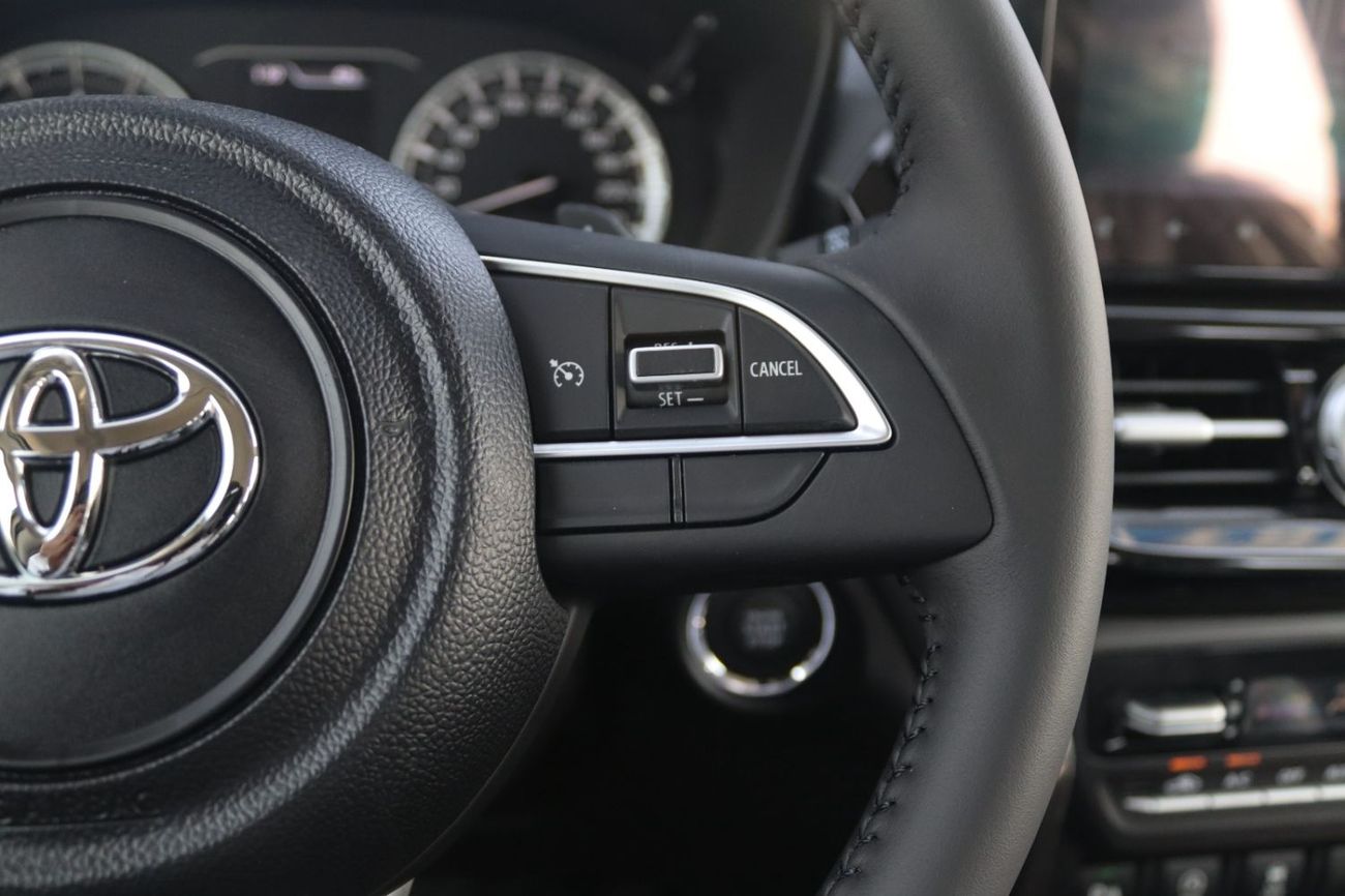 Toyota Urban Cruiser 2026 TOYOTA URBAN CRUISER **EXPORT ONLY**التصدير فقط خارج الخليج***