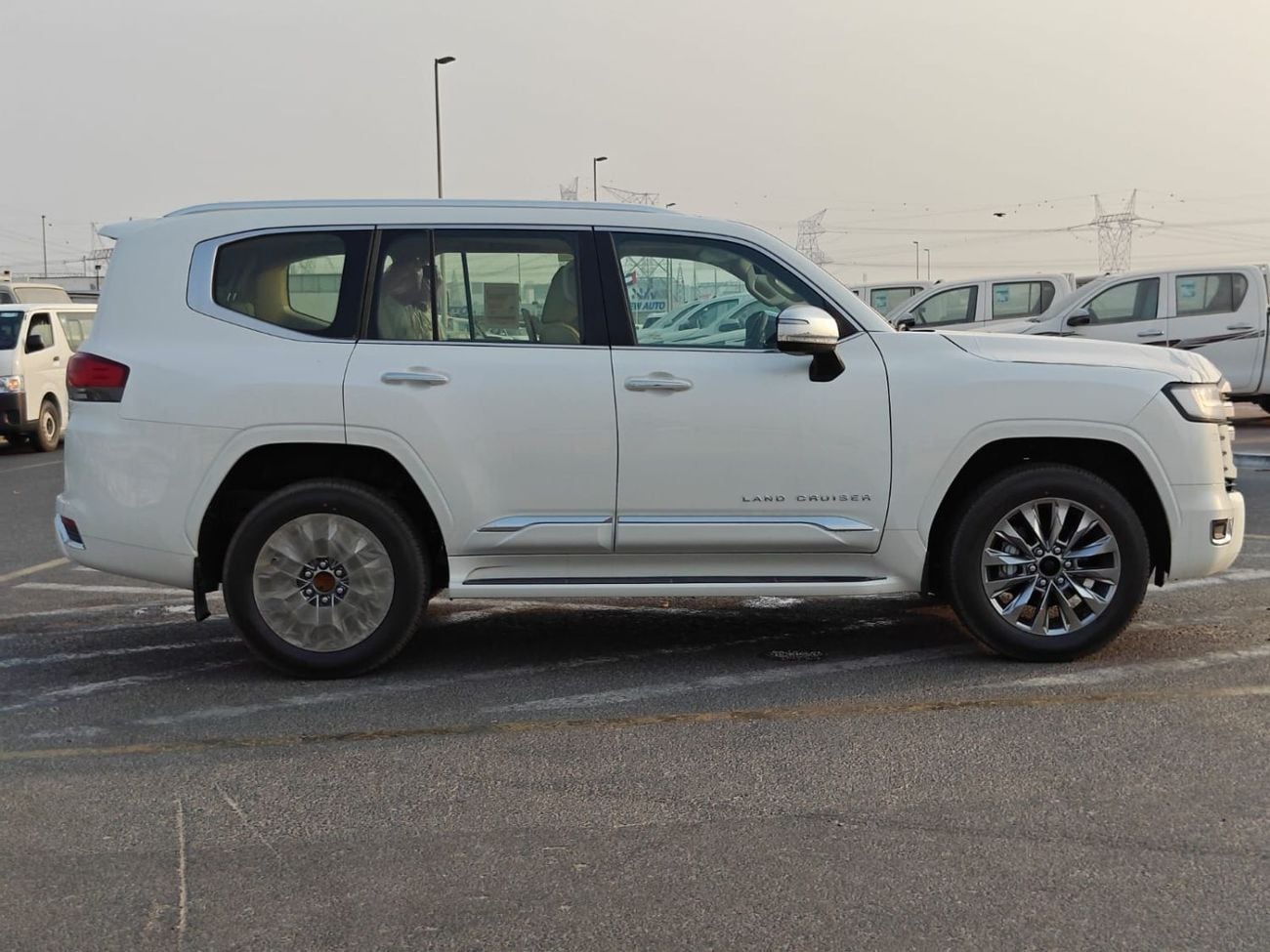 Toyota Land Cruiser VX GCC
