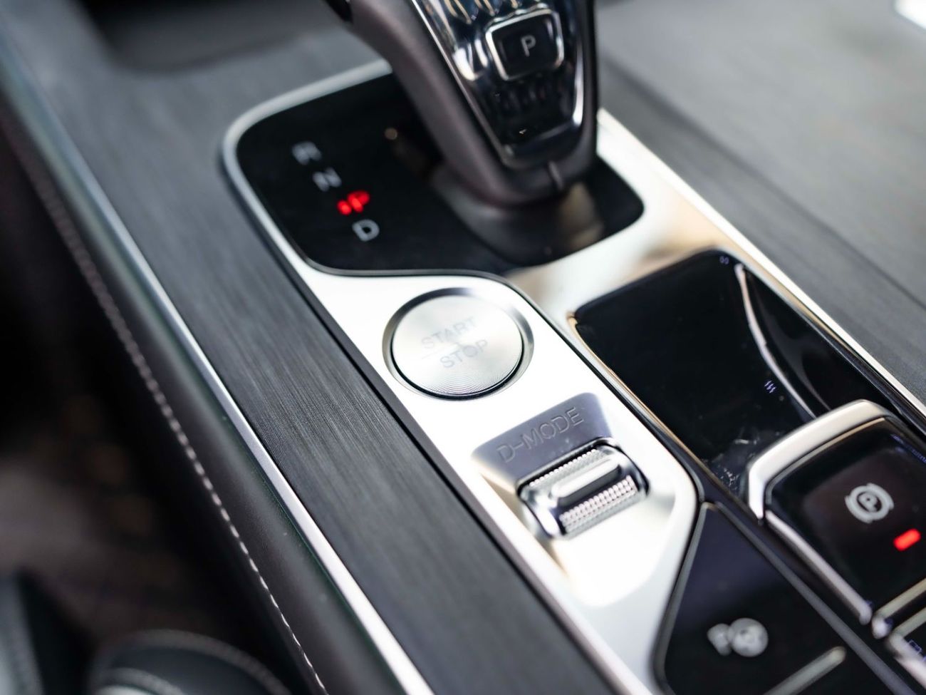 جي إي سي GS 8 2.0T GX (4WD)