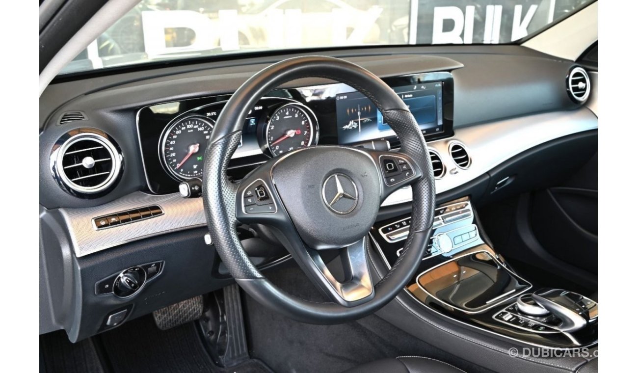 Mercedes-Benz E 400 Mercedes E 400 - AMG Package - No Accident - Original Paint - AED 2,804 Monthly Payment - 0% DP