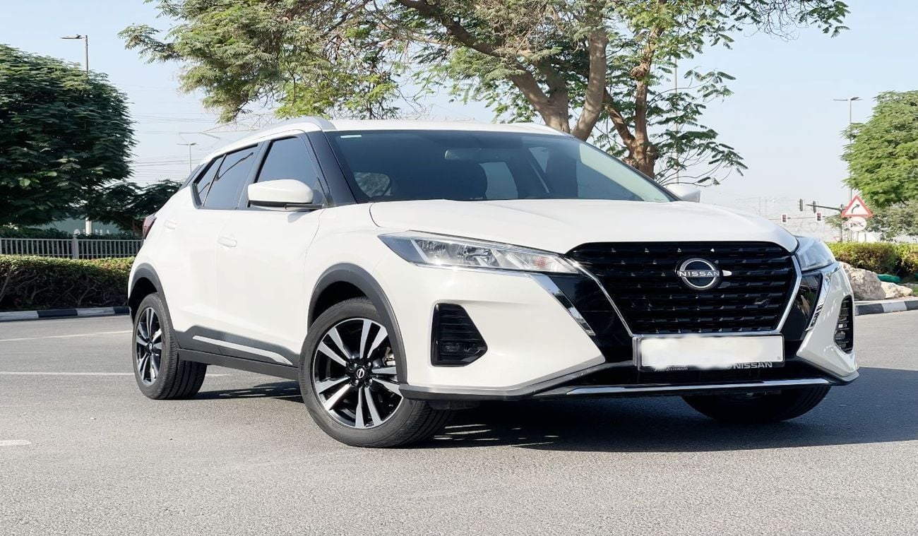 Nissan Kicks SV 1.6L -4CYL AW ROSTAMANI