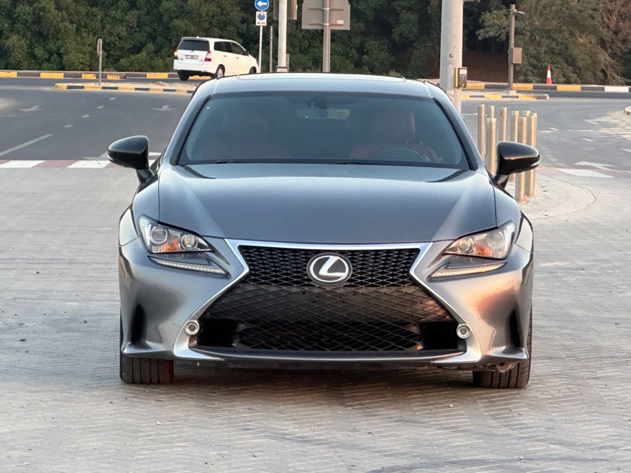 Lexus RC350 F-Sport 3.5L MODEL 2015 GCC CAR PERFECT CONDITION INSIDE AND OUTSIDE FULL OPTION SUN ROOF LEATHER SE