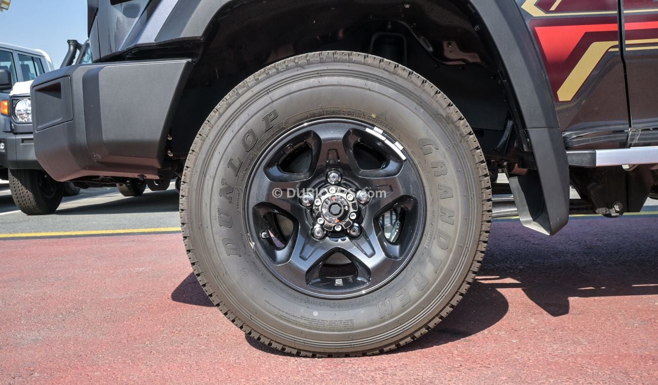 Toyota Land Cruiser Pick Up LC79 DC 4.5L V8 MT YM 2024 (DIFF-LOCK)