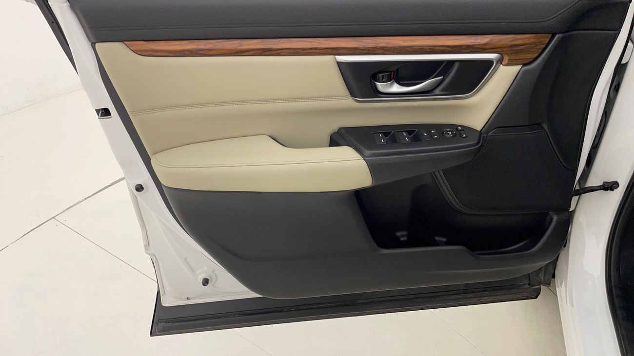 Honda CRV TOURING 2.4 | Zero Down Payment | Home Test Drive