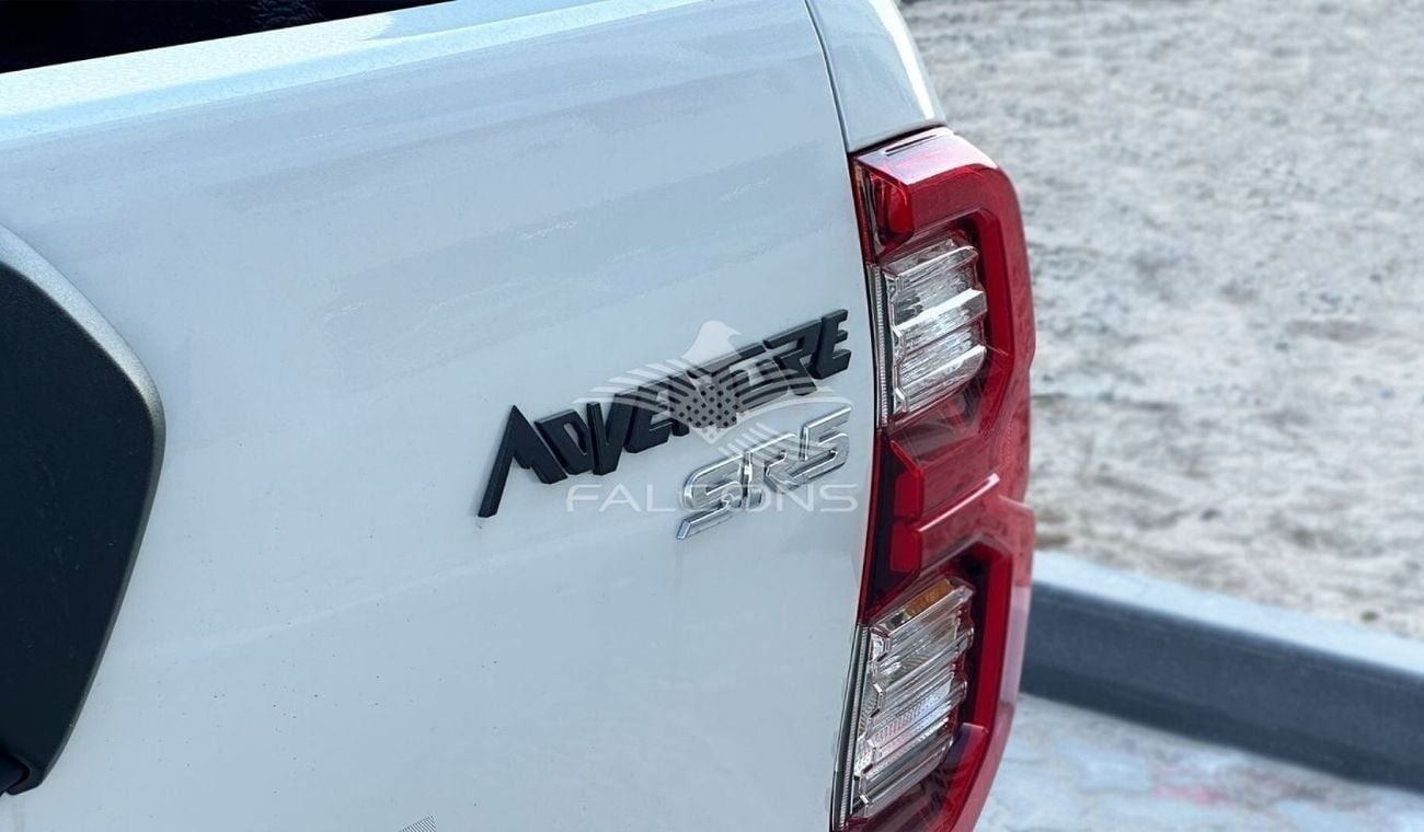 Toyota Hilux ADVENTURE Toyota/HILUX P DC 4WD/0GN07 4.0L Adventure AT