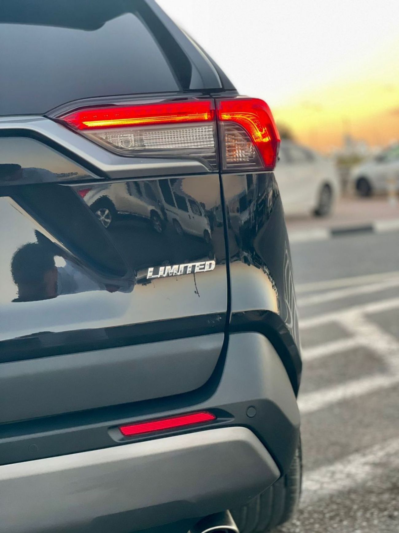 Toyota RAV4 2021 Toyota Rav4 Limited Edition Full Option+ 2.5L V4 With Radar & Sensor - Heat Cool Seats - 20,400