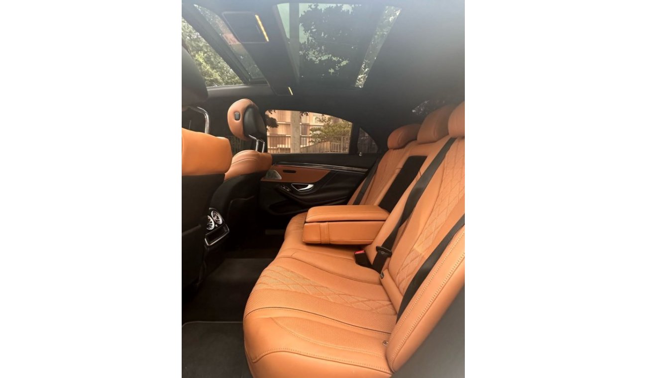 مرسيدس بنز S 550