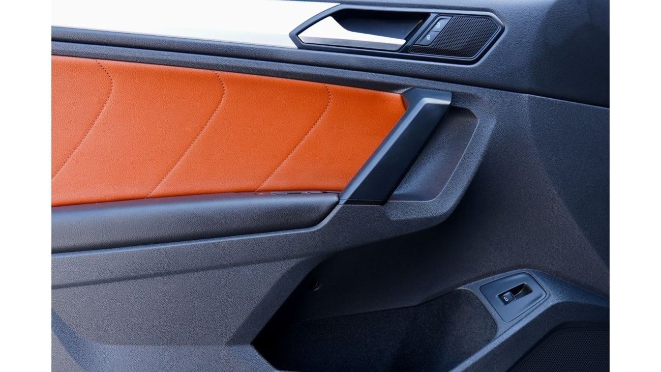 Volkswagen Tiguan Volkswagen Tiguan R-Line 2020 GCC under Warranty with Flexible Down-Payment/ Flood Free.