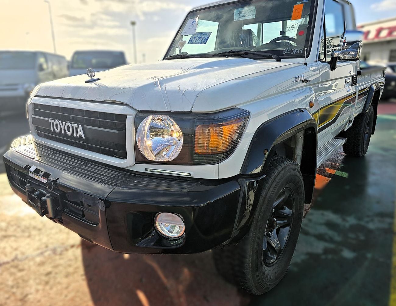 تويوتا لاند كروزر بيك آب PICKUP 70th LX1 4.0L