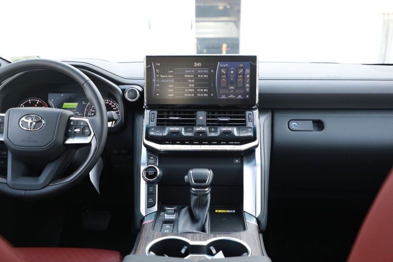 تويوتا لاند كروزر LC300 3.3 TWIN TURBO DIESEL VXR WITH RADAR 2024 MODEL