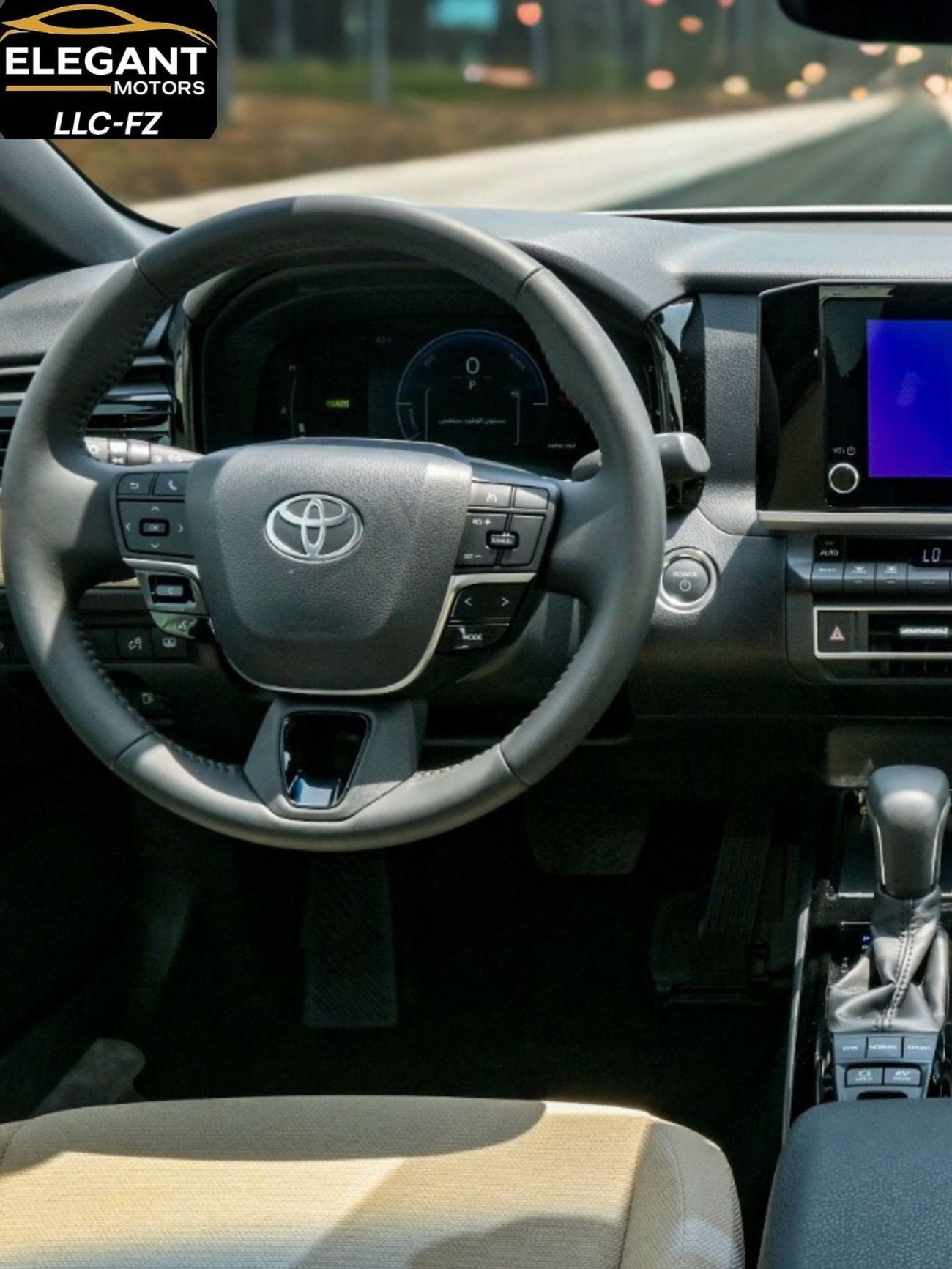 Toyota Camry CAMRY LE 2.5 hybrid