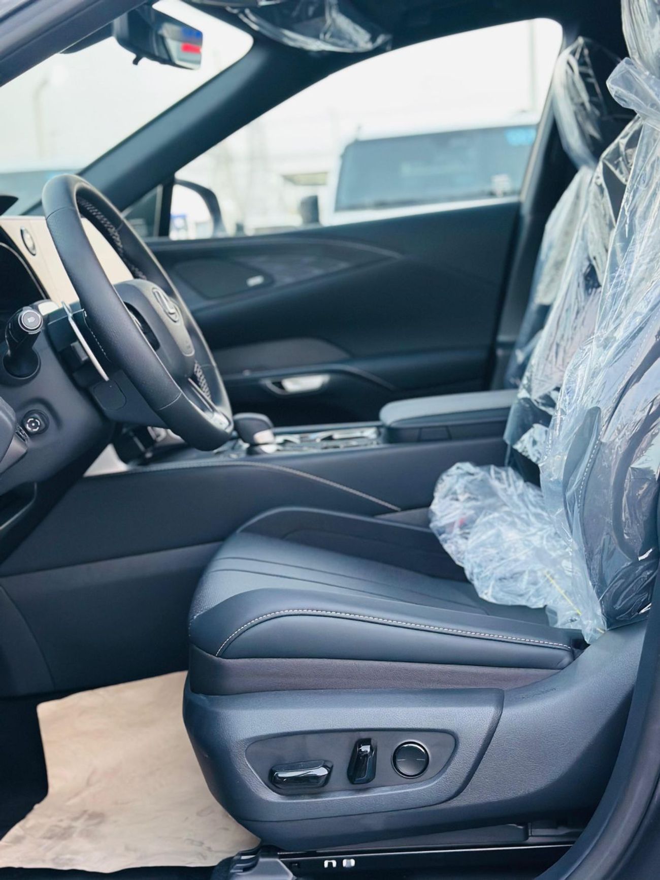 لكزس RX 500h F Sport Performance 2.4L