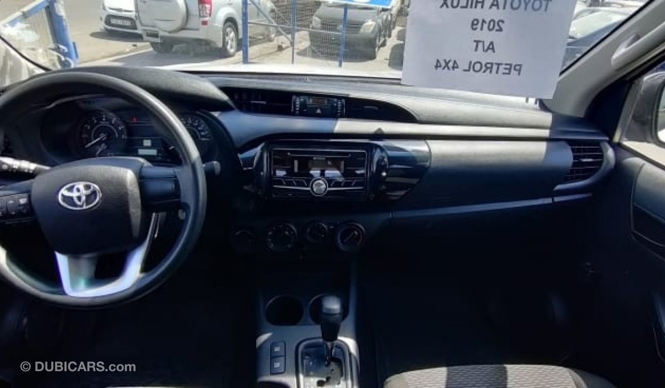 تويوتا هيلوكس TOYOTA HILUX 2019 A/T DOUBLE CAB 4X4 PETROL