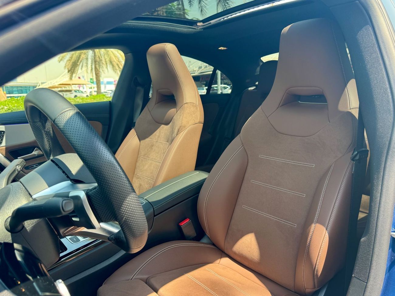 مرسيدس بنز CLA 200 2024 Mercedes-Benz CLA 200 / 1.6T / Law Mileage (6,000 Km) / European Specs