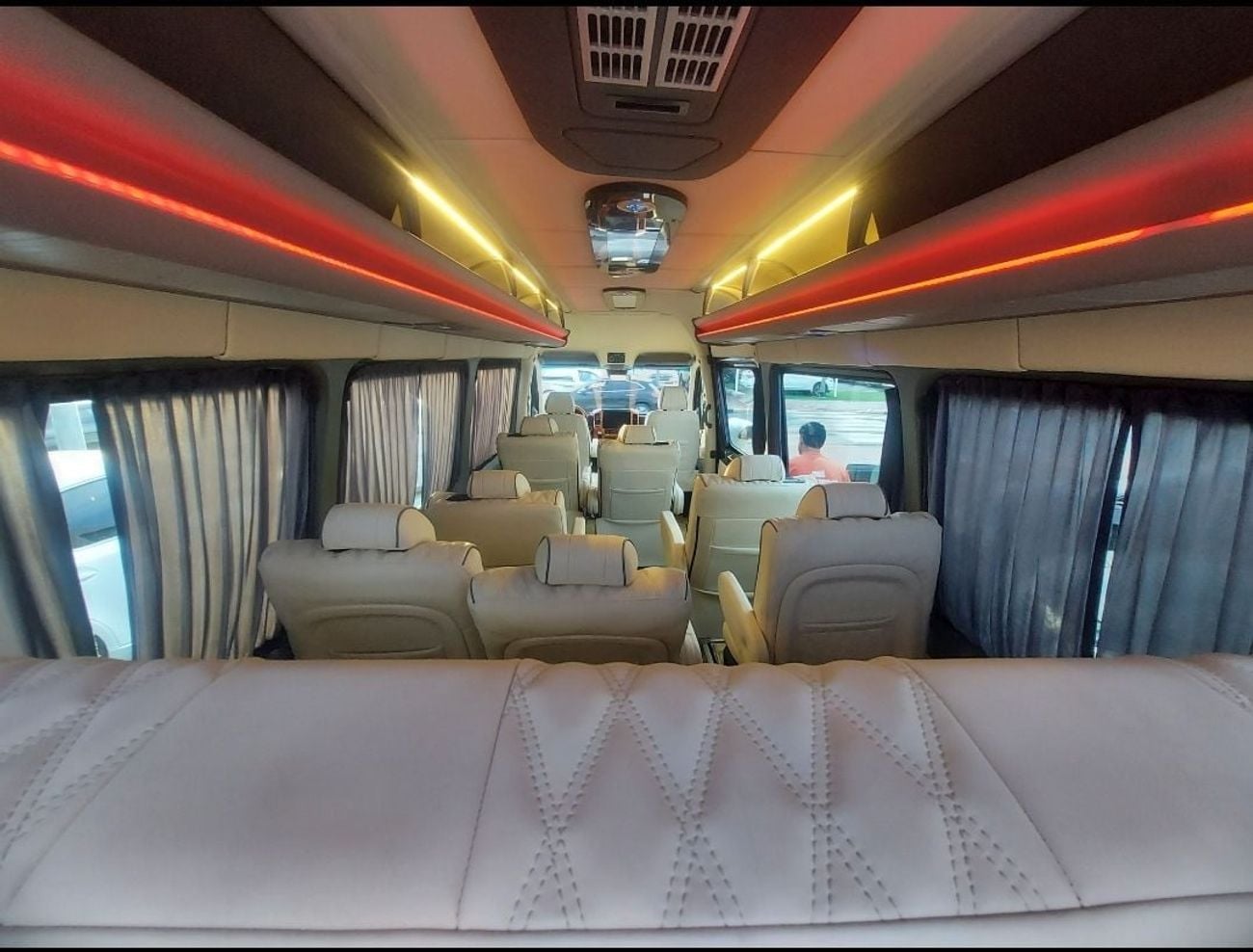 مرسيدس بنز سبرينتر 