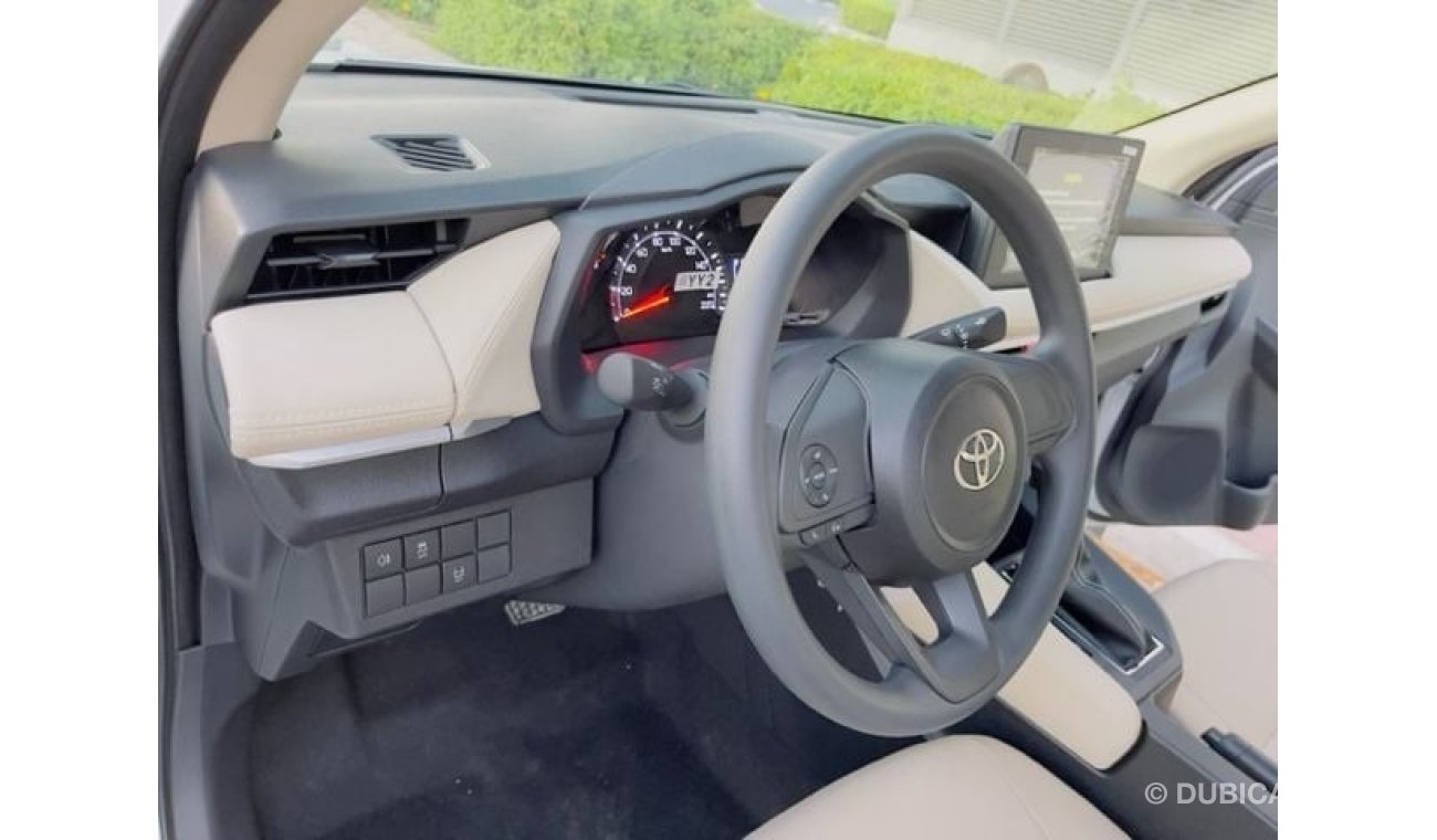 Toyota Yaris Toyota Yaris 1.5L Sedan Mid option Automatic (New Shape)