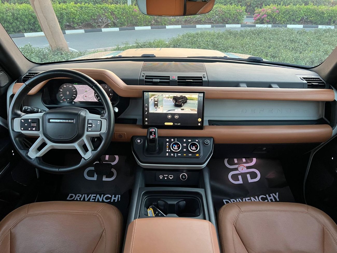 Land Rover Defender P400 110 S 3.0L (5 Seater)