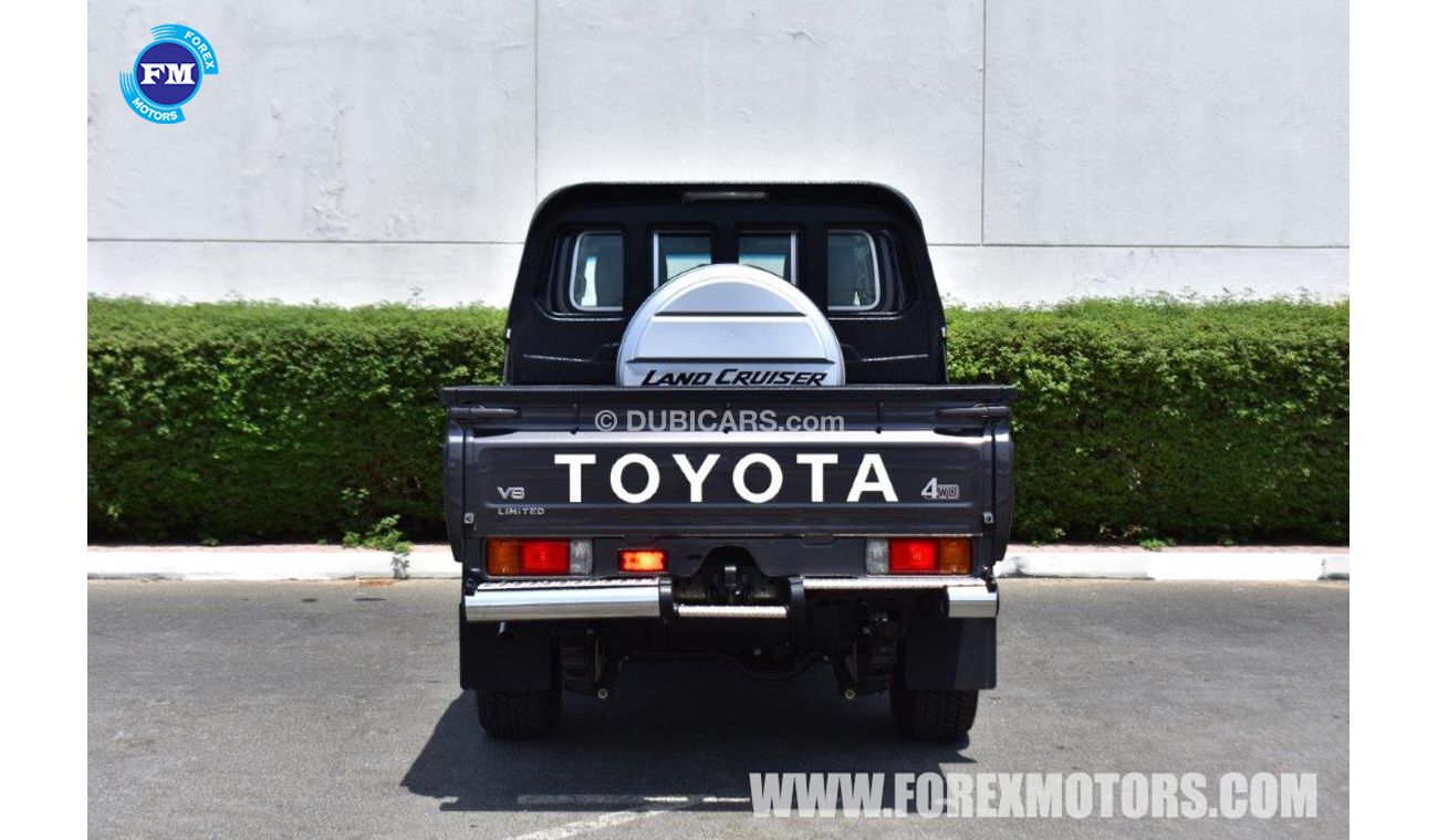 Toyota Land Cruiser Pick Up Double Cab Black Edition V8 4.5l 4wd Manual Transmission