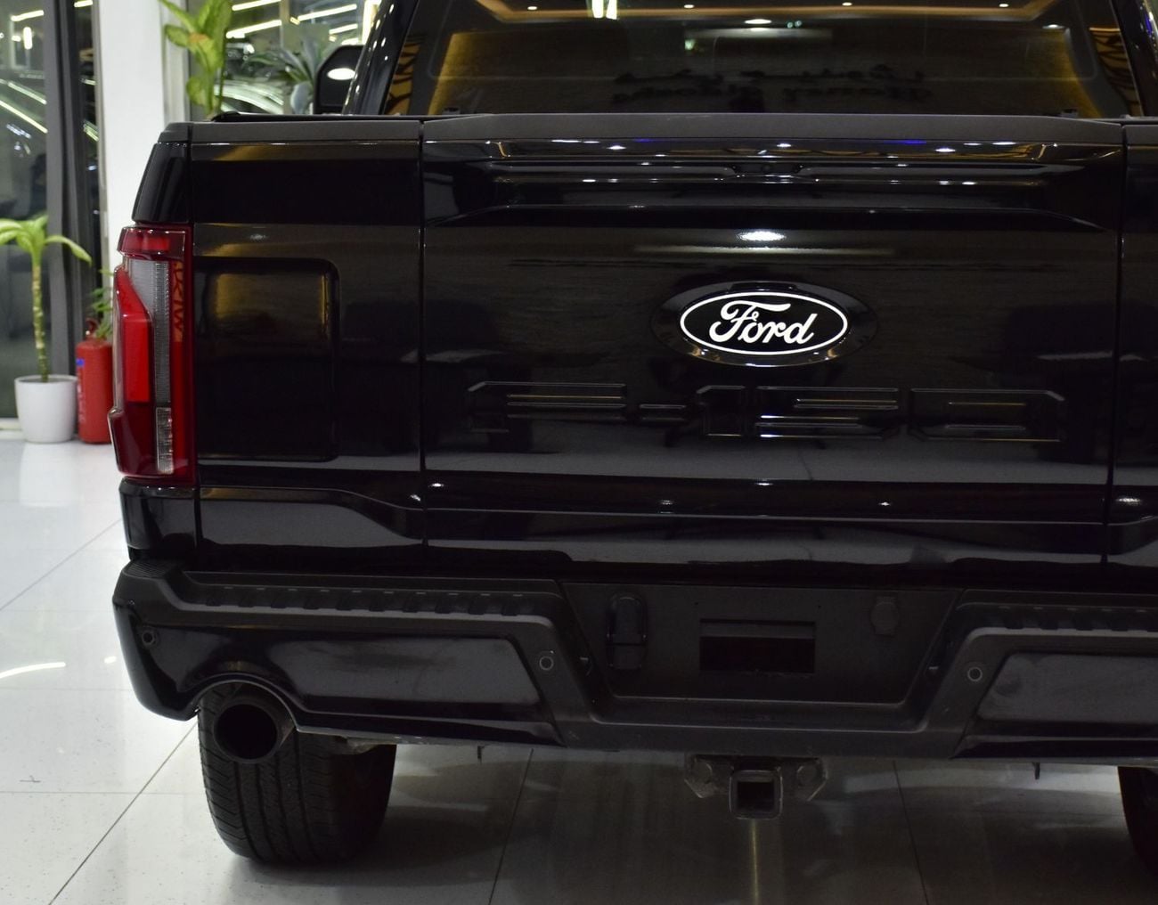 فورد F 150 EXCELLENT DEAL for our Ford F150 Lariat FX4 ( 2024 Model ) in Black Color GCC Specs