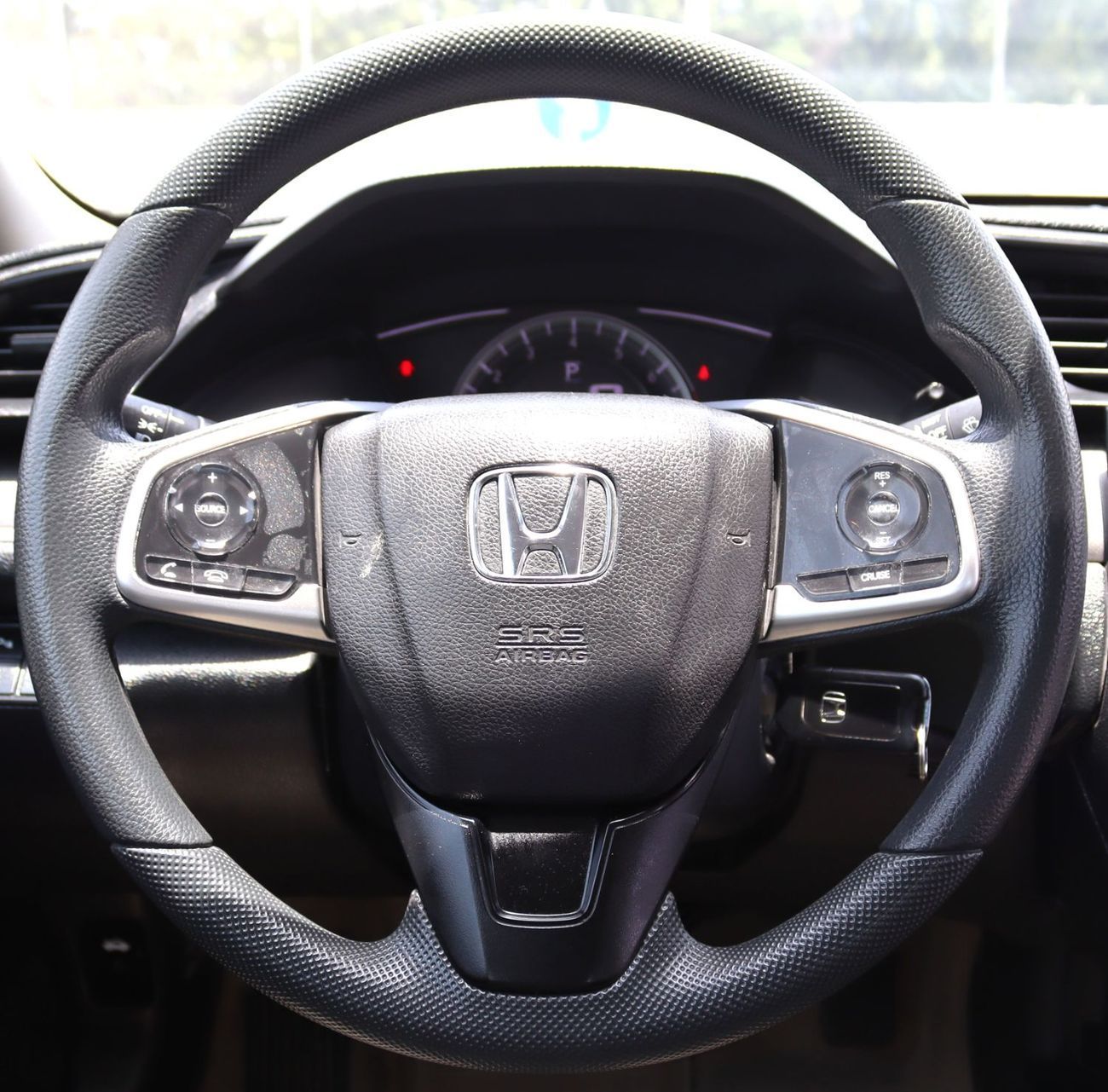 هوندا سيفيك هوندا سيفيك 2020 سياره خلجيه  بحالة ممتازه صبغ وكاله بدون حوادث  ممشى  KM115.000 بسعر 48000 درهم