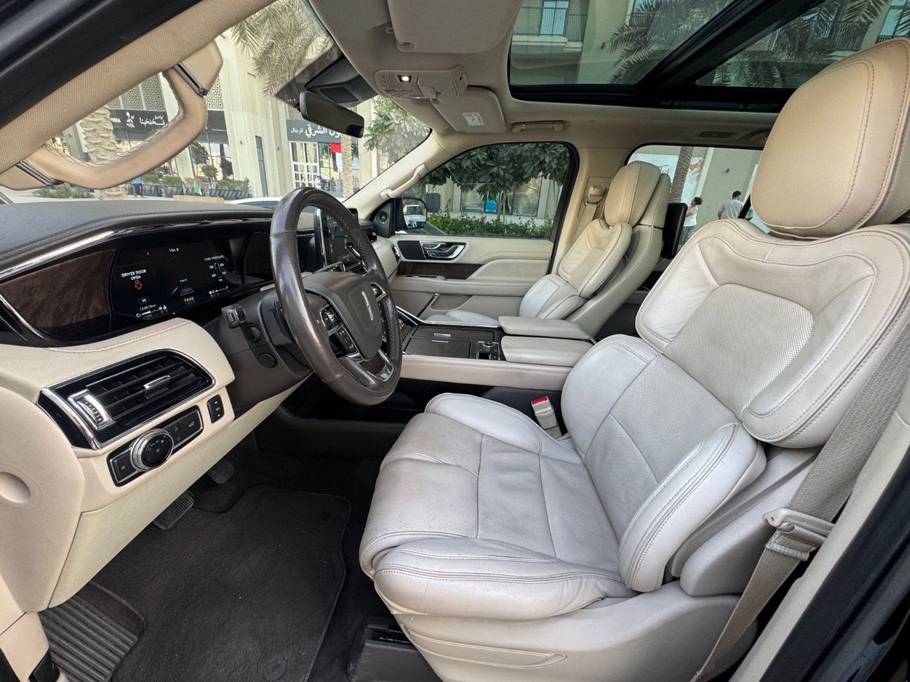 لينكولن نافيجاتور Presidential 3.5L