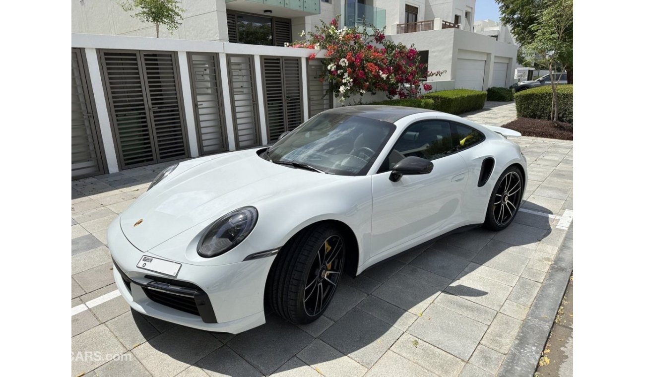 بورش 911 توربو S Porsche 911 Turbo S/ accident free/ low mileage/ original paint