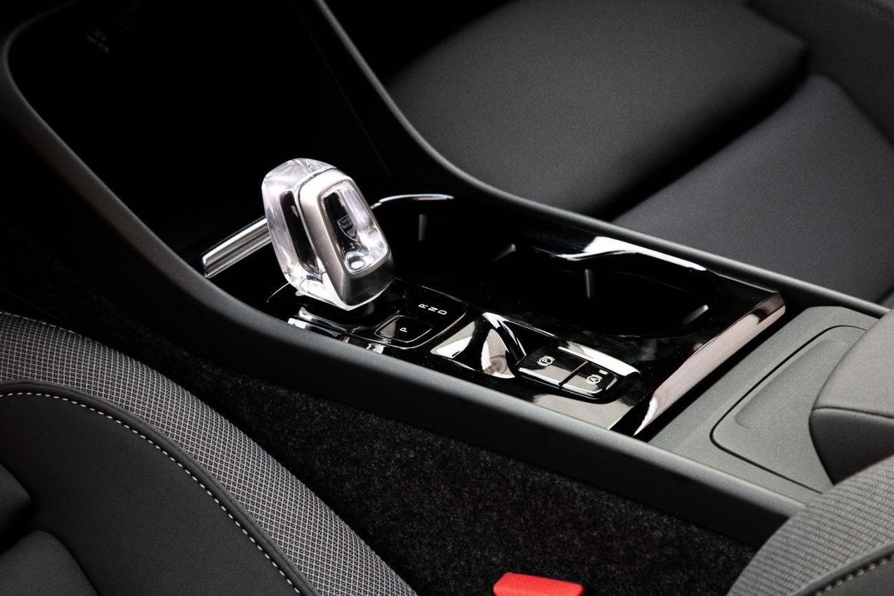 Volvo XC40 XC40 B3 | 2,546 P.M | 0% Downpayment | Immaculate Condition!