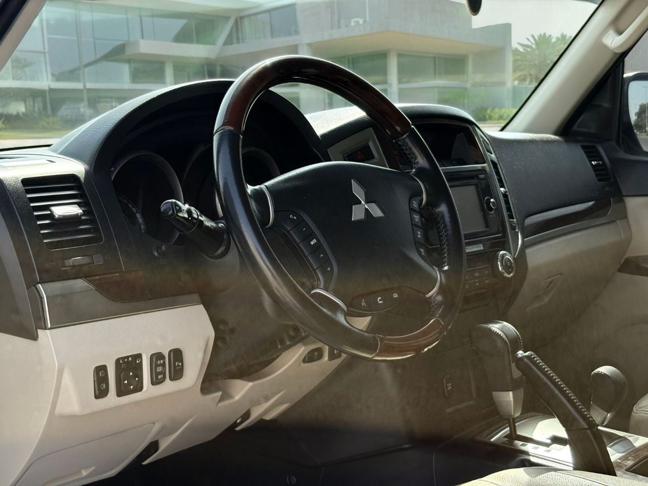 ميتسوبيشي باجيرو AED 1,360 P.M | 0% DOWN PAYMENT | MITSUBISHI PAJERO GLS | 3.8L V6 | 2020 | GCC SPECS