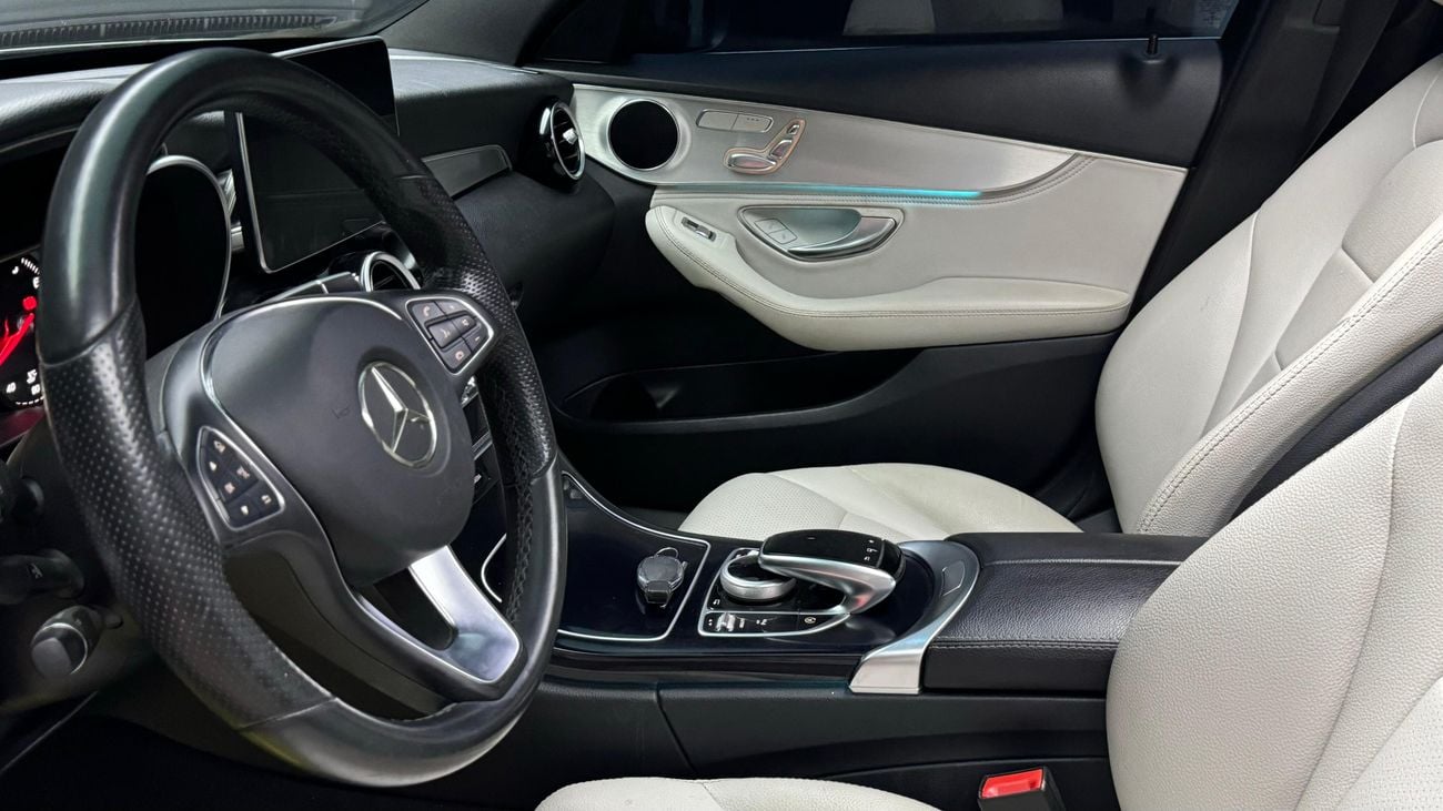 مرسيدس بنز C 300