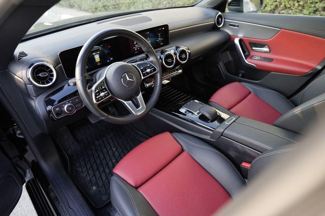 Mercedes-Benz CLA 200 Coupe | 2020