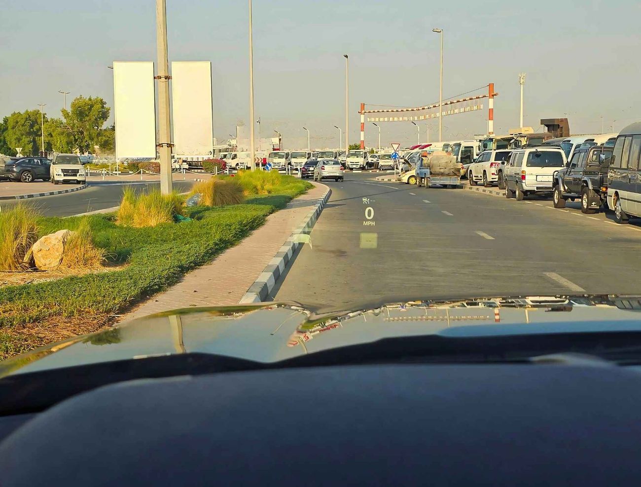 GMC Sierra K 1500 DENALI/ CLEAN TITLE/ V8 5.3L 4WD/ 1881 MONTHLY/ LOT# 15050