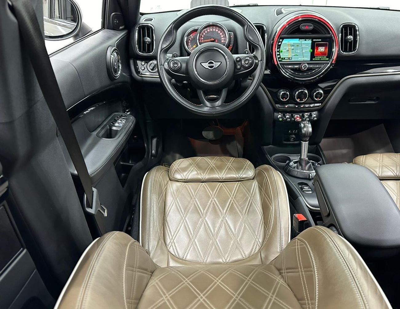 Mini Cooper S Countryman 2018 Mini Countryman S, Oct 2027 Mini Service Pack, Warranty, Full Options, GCC