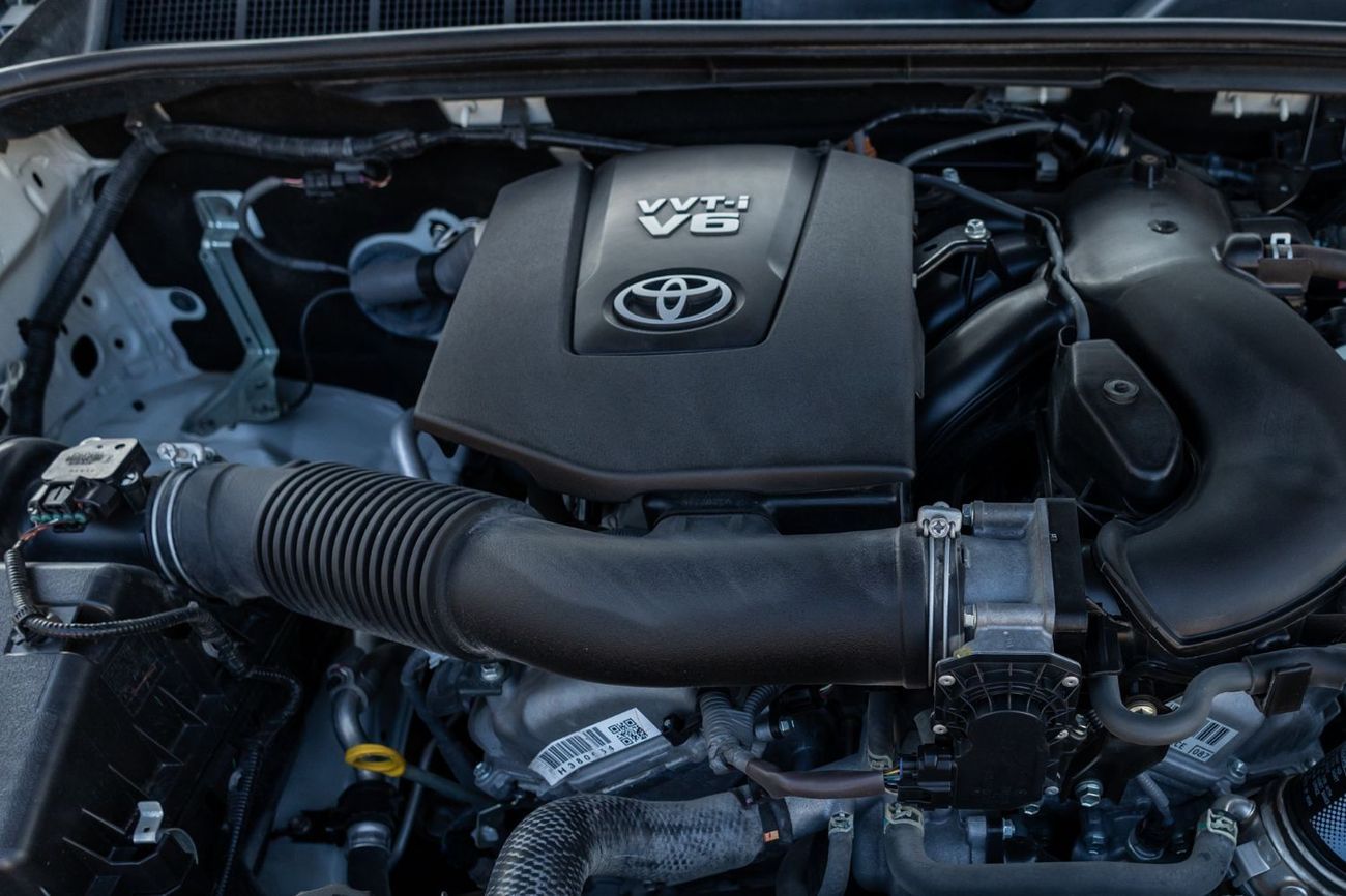 تويوتا فورتونر VXR 4.0L (278 HP)