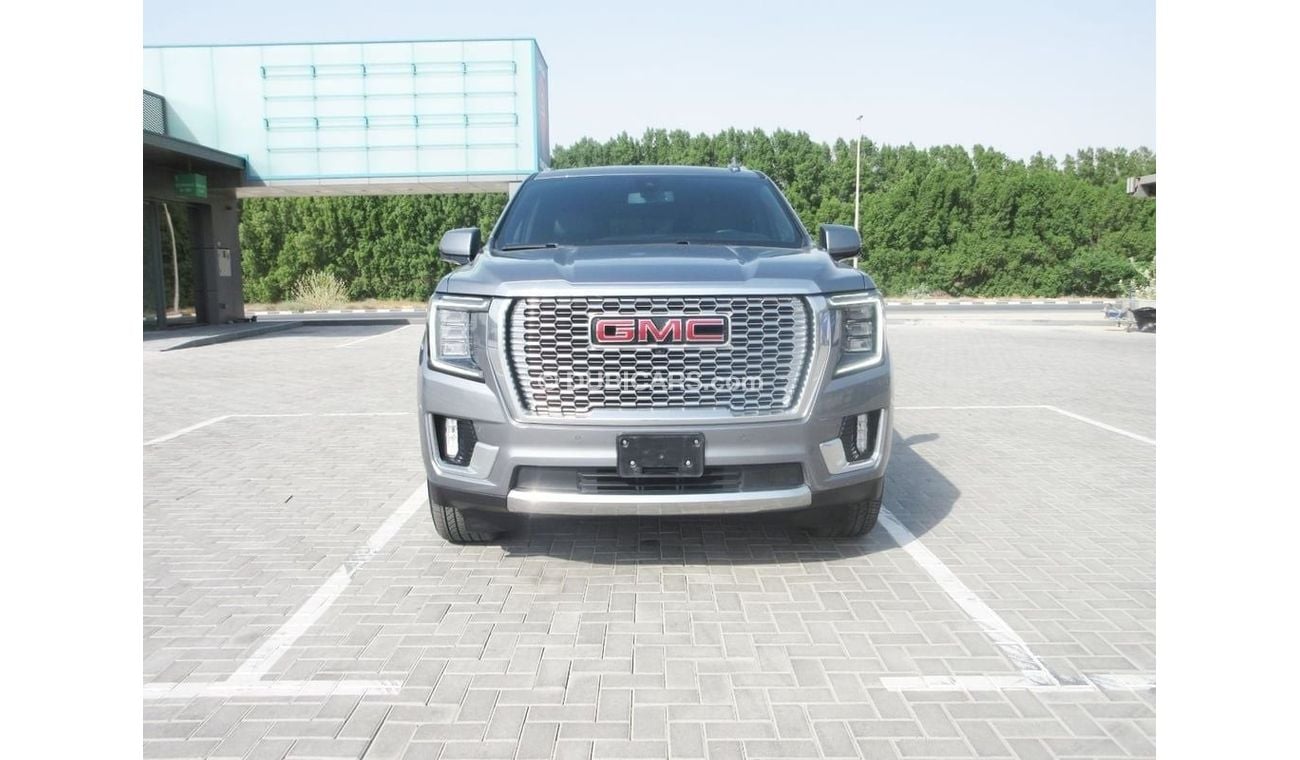 GMC Yukon GMC Denali ( Diesel ) - 2022- Silver